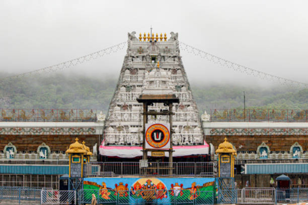 Hyderabad to Tirupati cab booking